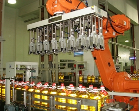 XKSCE-01R automatic robot cartoning machine
