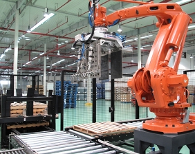 Fully automatic robot palletizer